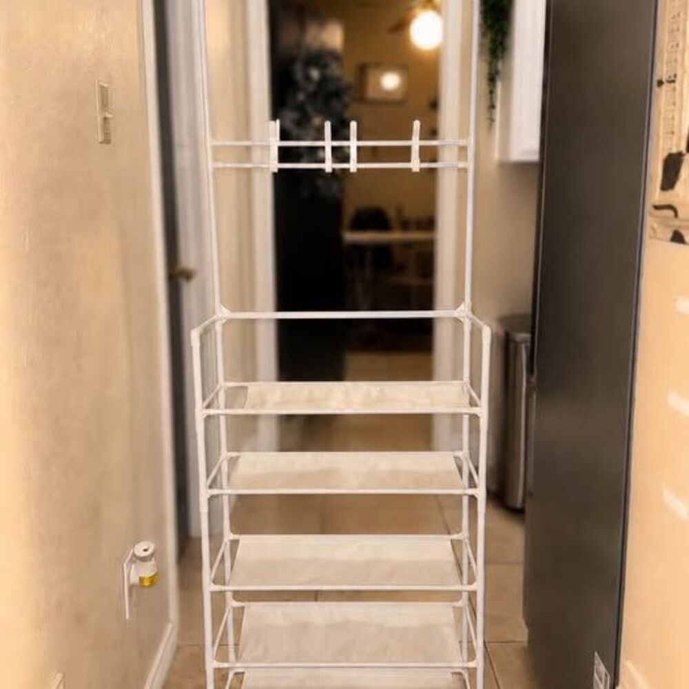 Shoe rack